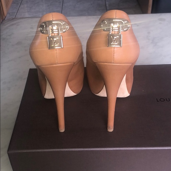 RARE louis vuitton Oh Really! Peep-Toe Pumps - Picture 4 of 9